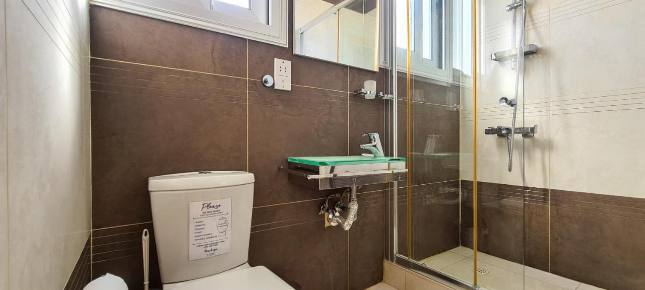 Phaedrus Living: Seafront Luxury Flat Pallini Court 113 Протарас Екстериор снимка